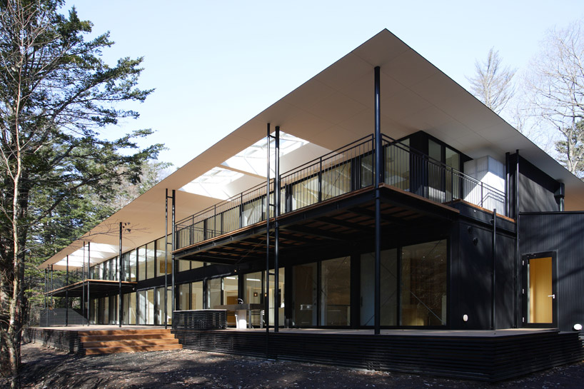 edward suzuki architecture: house of maple leaves